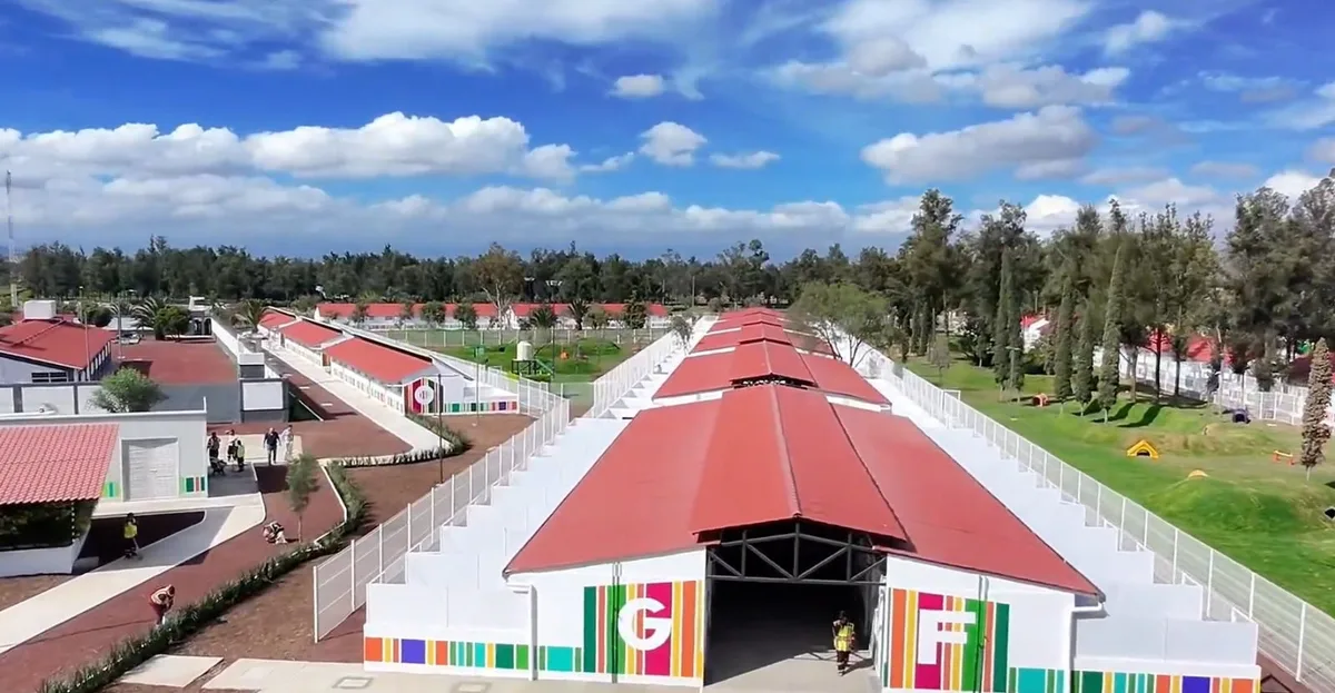 ¿Cómo es el Centro Xolotl en Venustiano Carranza que da hogar a 600 perros y gatos?
