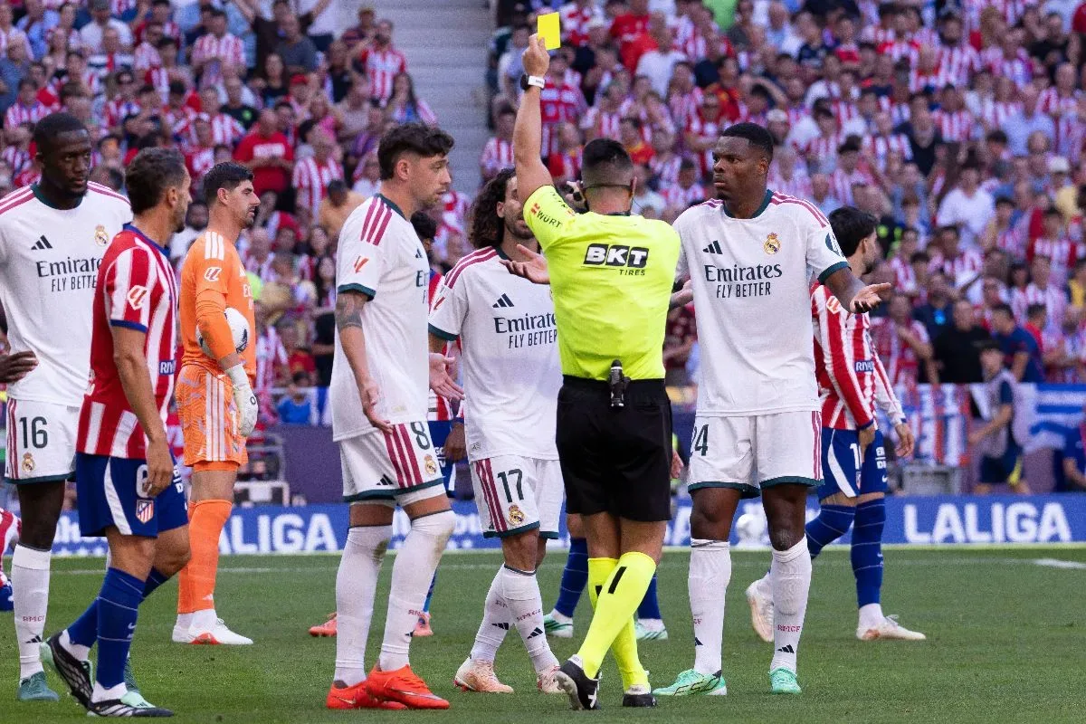 Real Madrid dispara contra arbitragem após derrota para o Atlético: “Decisões catastróficas”