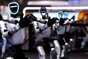 Ações de fabricante chinesa de robôs “acrobatas” disparam até 629% em estreia