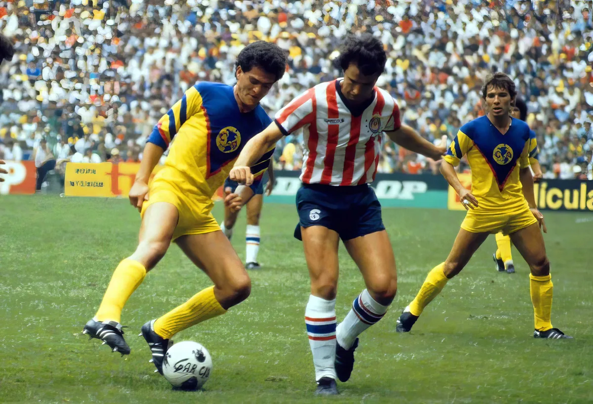 Chivas vs América: seis batallas que convirtieron el Clásico en una guerra eterna
