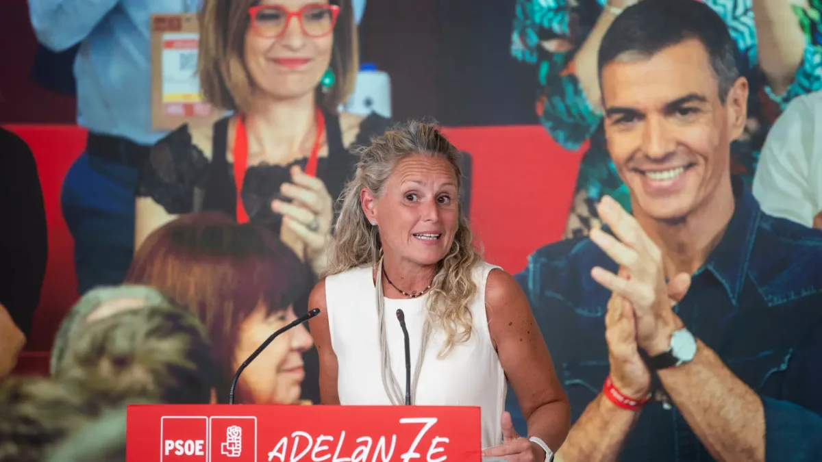 Sánchez evita pronunciarse sobre el patrimonio inmobiliario de la pareja de Mínguez y dice que "desconoce su actividad"