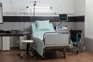 Estado é condenado a indenizar por falha no serviço público de saúde