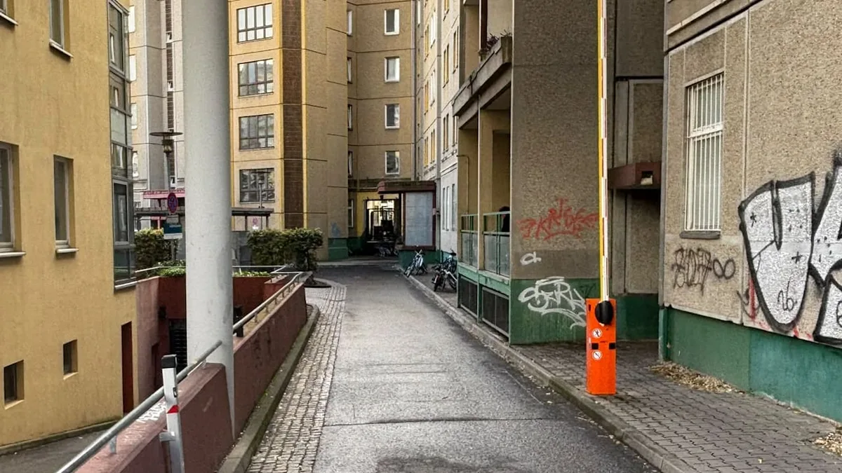 Syrer (18) festgenommen - Jugendliche (17) in Hausflur vergewaltigt