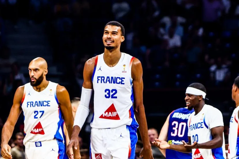 Autour de Victor Wembanyama et avec Evan Fournier et Rudy Gobert, un puzzle à assembler pour les Bleus de Frédéric Fauthoux