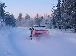 Nur sechs sind "gut": ADAC testet Winterreifen - neun Modelle fallen durch