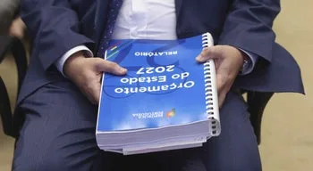 OE2027. Governo elogia "contas sólidas", oposição critica proposta