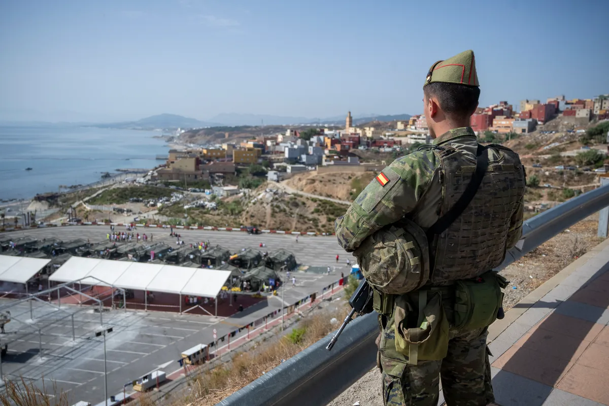 El Ejército en Ceuta ya se puso en alerta dos días antes del asalto pero no se ordenó su despliegue hasta la tarde del 30-J