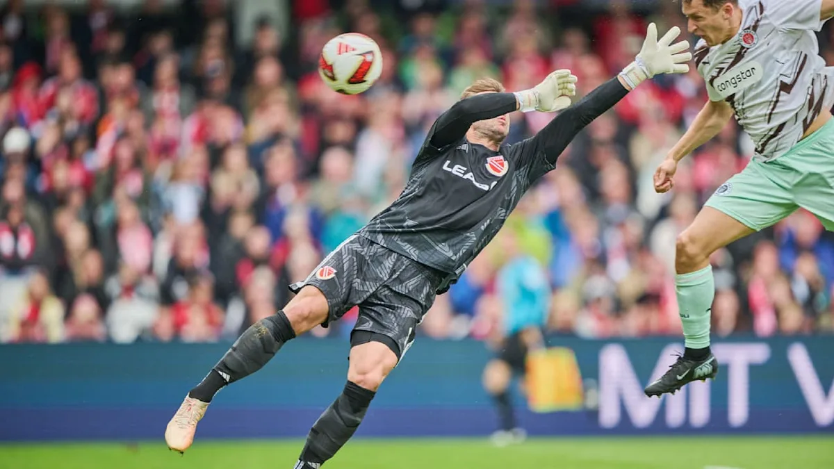Butler-Tor reicht nicht - Energie ein Mann mehr! Aber dann Schock gegen St. Pauli