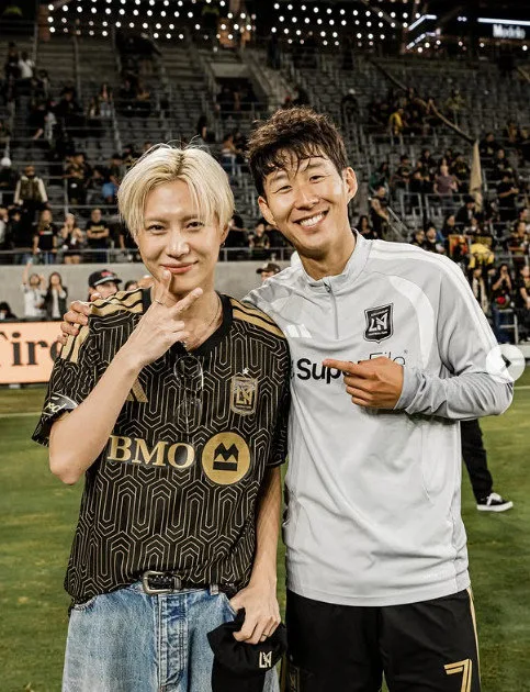 태민, 손흥민 美 홈경기 ‘명예 매 조련사’ 활약…LAFC “한국의 스타들”