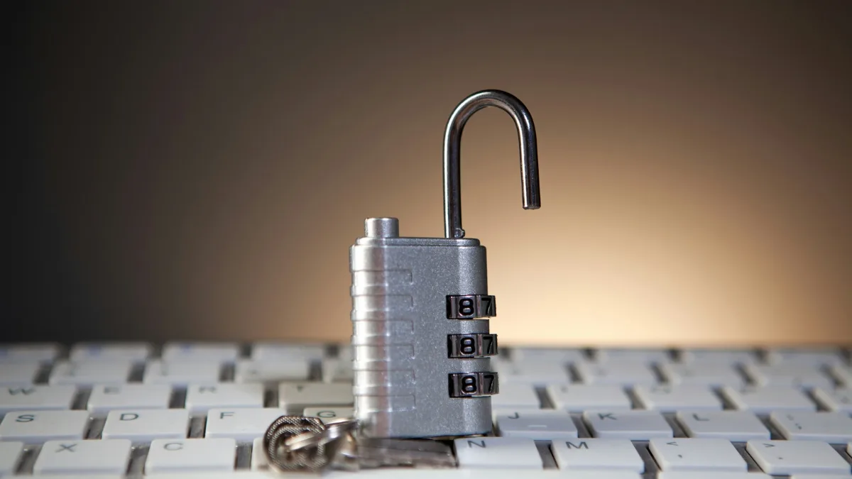 SafePal Data Breach Exposes Order Information of Nearly 40,000 Customers