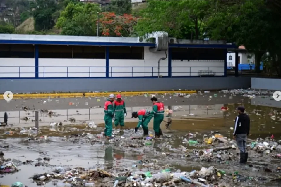 Lluvias en Caracas dejan al menos tres muertos, inundaciones y fallas eléctricas
