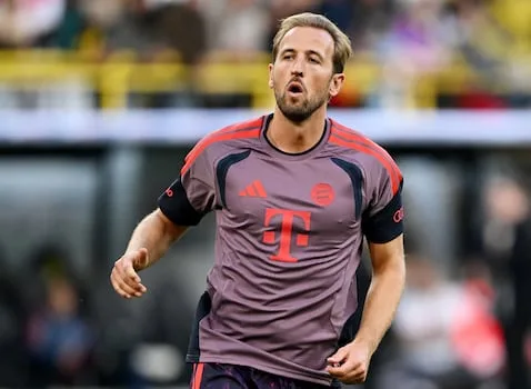 Bayern primed for Bundesliga title defence, Schalke back in the big league