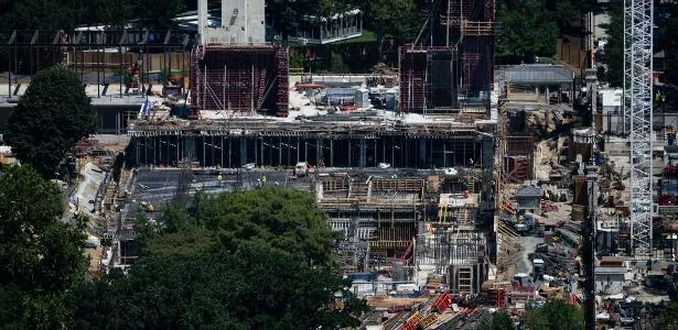 Corte libera salão blindado e complexo militar de Trump na Casa Branca