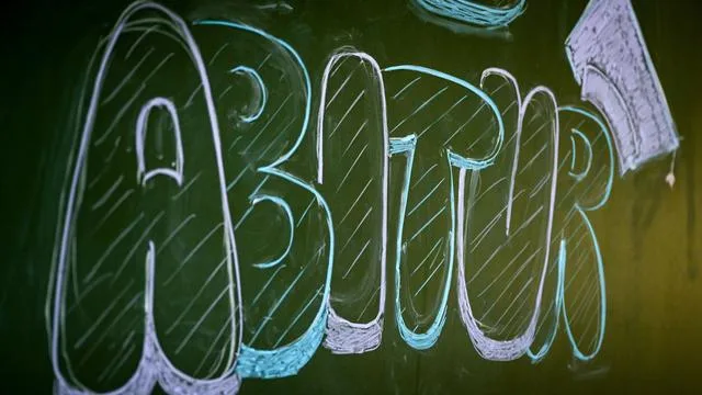 Abiturergebnisse 2026: G8/G9-Übergangs-Abiturjahrgang mit Noten-Delle