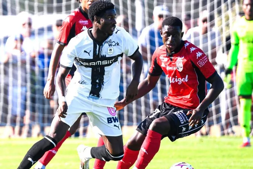 « Dans l'axe, il manque des choses » : arrivé cet été à Rennes, Eliezer Mayenda cherche sa place dans un secteur offensif bien garni
