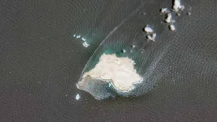 Une marée noire au large d'Oman dans une réserve naturelle maritime protégée a atteint les côtes du pays