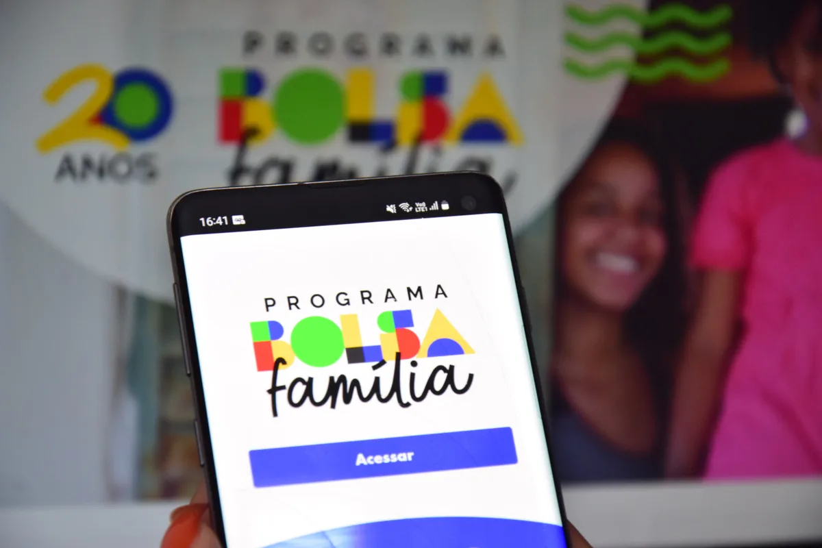 Bolsa Família é antecipado para moradores de seis municípios de Roraima nesta terça (18)