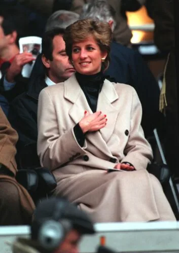 Acredita ou não?! Irmão de Diana revela o que pensa das ‘teorias da conspiração’ sobre a morte da princesa Acredita ou não?! Irmão de Diana revela o que pensa das ‘teorias da conspiração’ sobre a morte da princesa