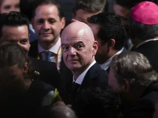 L’UEFA pousse pour le départ d’Infantino : une motion de censure sera votée s’il ne quitte pas son poste à la Fifa