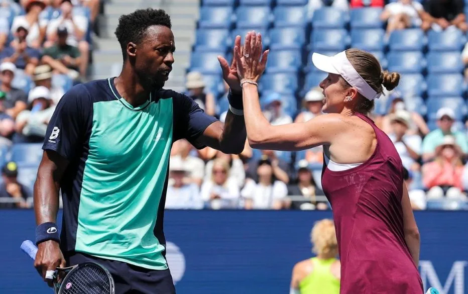 Svitolina e Monfils destacam ?química? antes da semi nas mistas