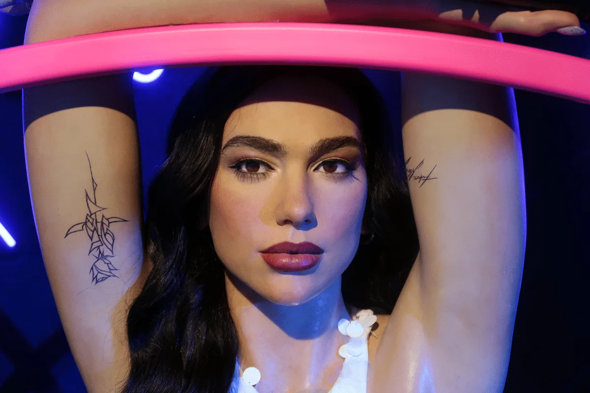 Do palco ao dia a dia: como recriar as makes icônicas de Dua Lipa