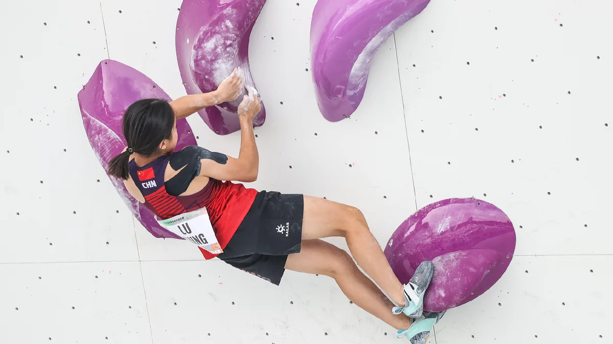 China dominates World Climbing Asia Youth Championships with 10 golds