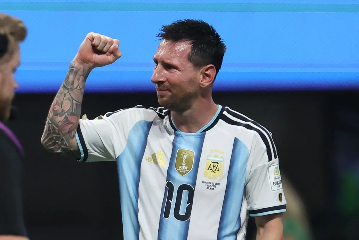 Aposentado da seleção, Messi aparece em foto inédita no Barradão
