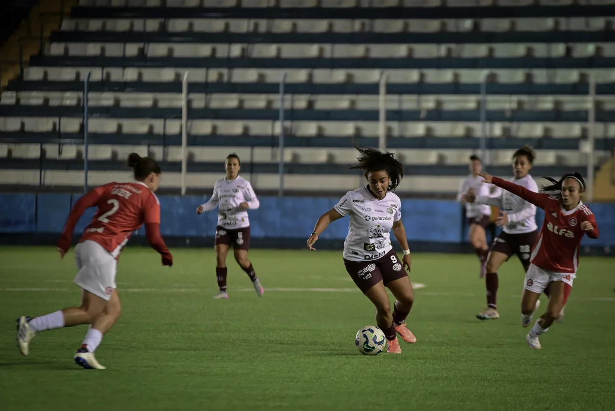 Internacional x Ferroviária no Brasileiro Feminino: onde assistir ao vivo e horário