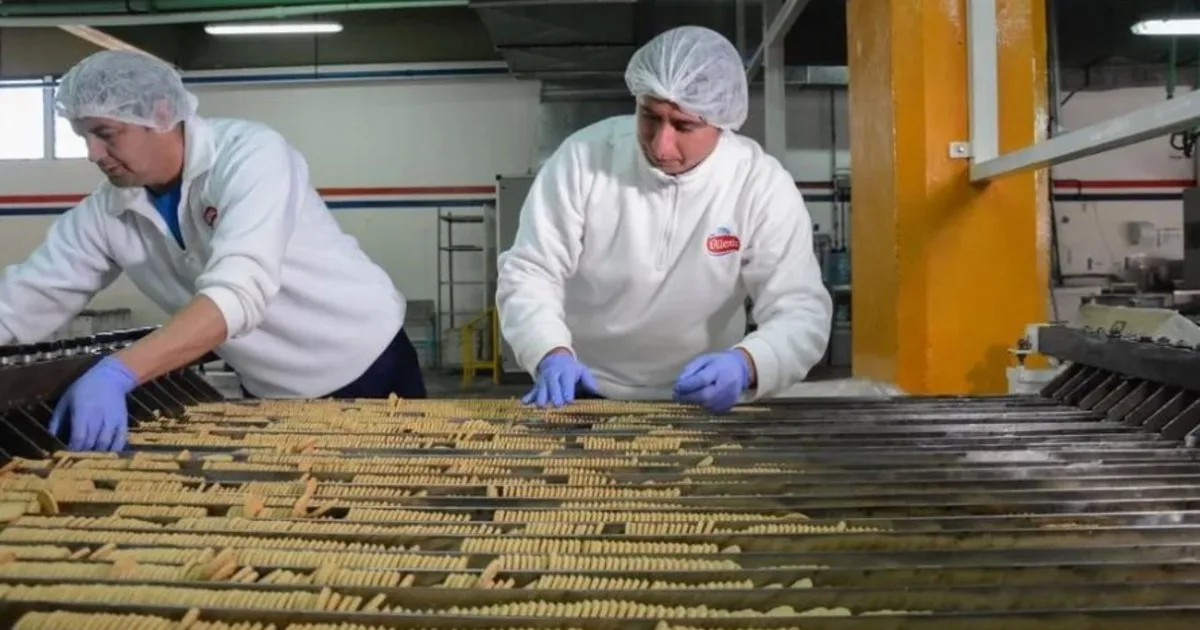 En el primer semestre cerraron casi 9.000 empresas contra diciembre de 2025