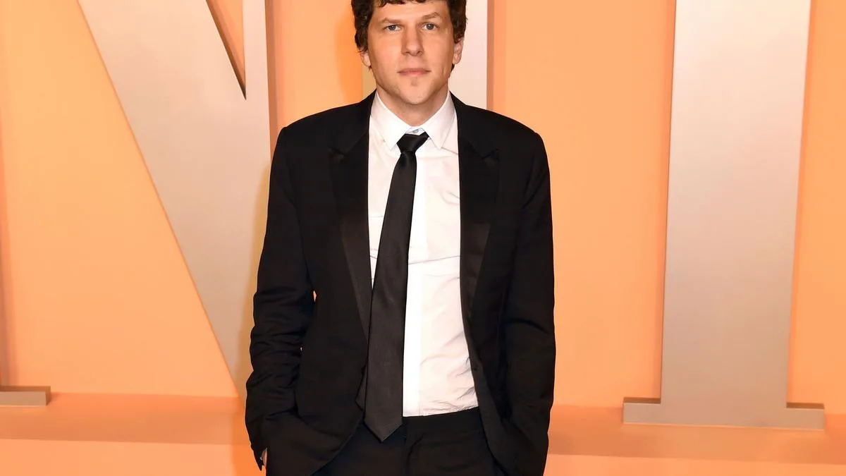 Jesse Eisenberg's The Debut inspired by real-life experiences