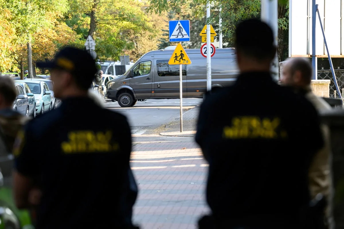 More than 20,000 police deployed to schools across Poland after series of stabbings