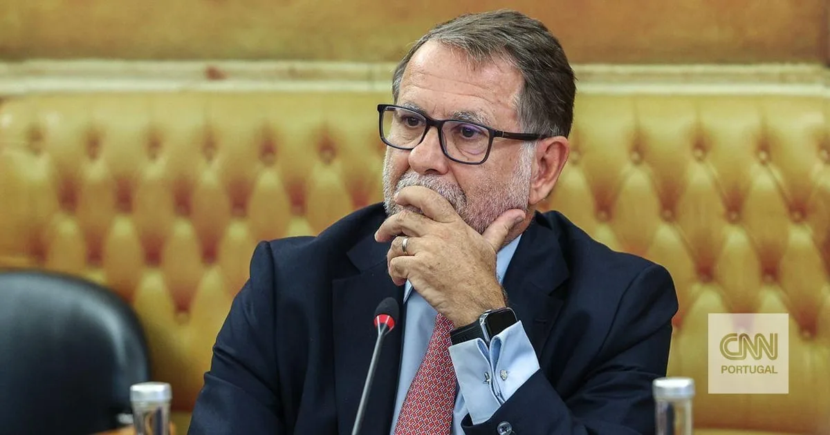 Luís Neves "absolutamente confortável" para responder a todos os inquéritos quando for chamado. "É o que tiver de acontecer"