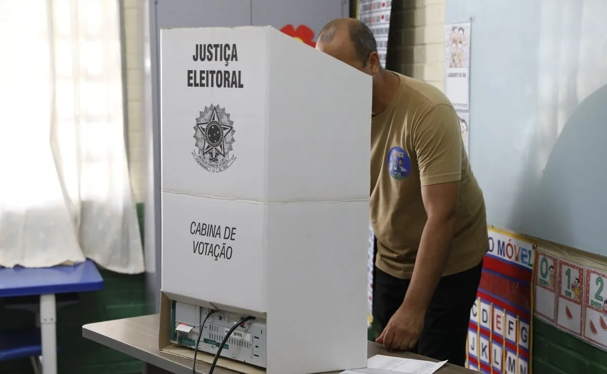 Propaganda eleitoral gratuita começa nesta sexta-feira; veja os horários
