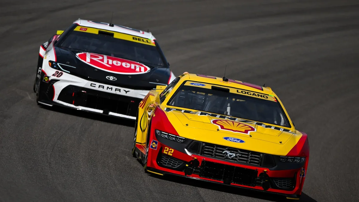 Larson ends 51-race winless streak, boosts NASCAR title hopes in Hendrick 1-2 finish at Gateway