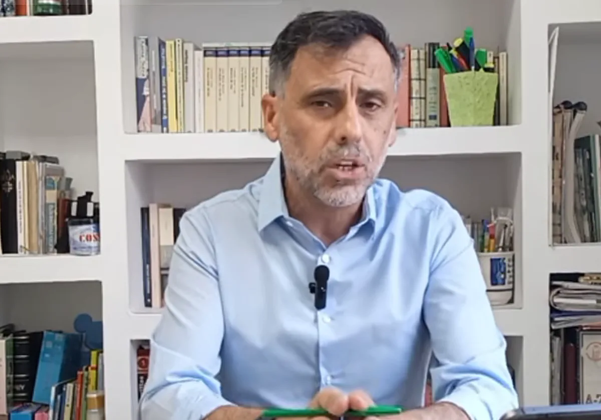 Alfonso Muñoz, funcionario de la Seguridad Social: «Tener hijos puede aumentar el importe de la pensión sumando 5 años de cotización»
