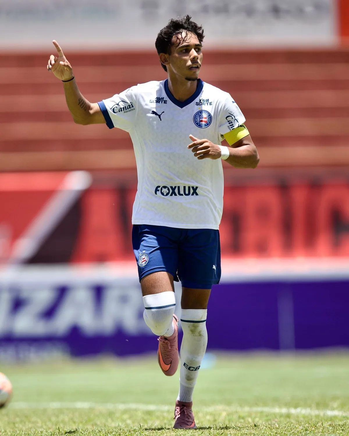 Bahia libera jogador da base para time de Bellintani