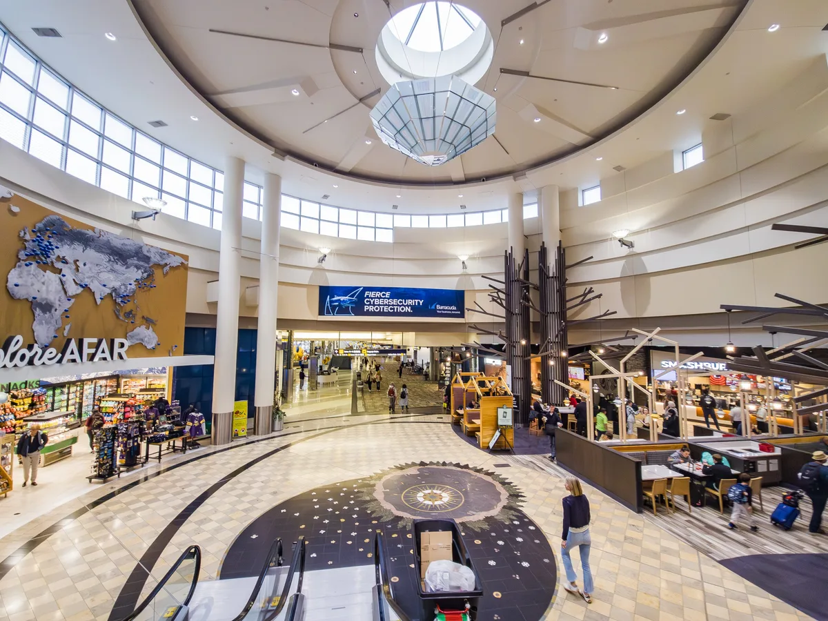 The 20 biggest US airports ranked from worst to best for passenger satisfaction