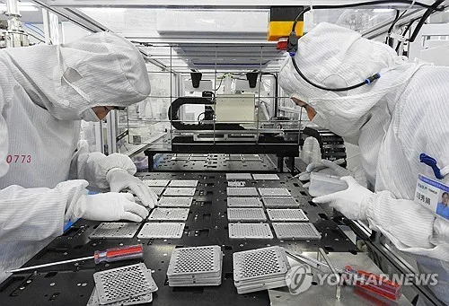 AI 붐에도 내수 부진 중국, 7월 공업이익 증가율 '연중 최저'