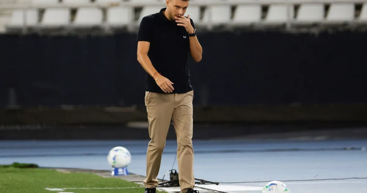 El DT argentino que enfrenta a Mourinho en el Bernabéu: qué dijo Martín Anselmi