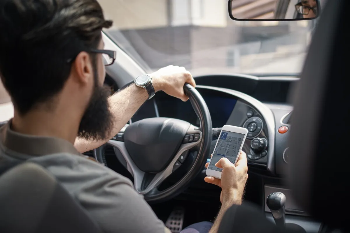 Justiça dá prazo de 15 dias para Uber prestar informações sobre ‘passe para motoristas’