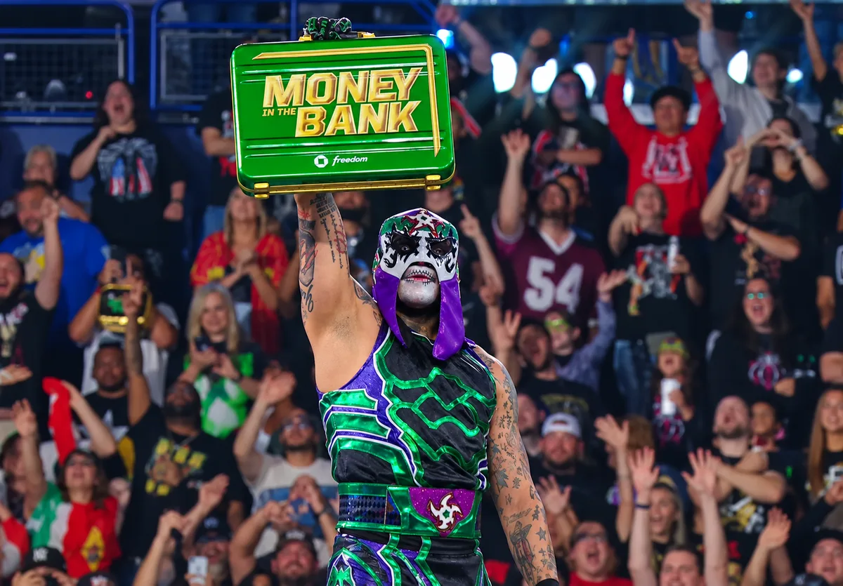 ¡Penta hace historia en WWE! Gana Money in the Bank 2026 y Stephanie Vaquer pierde su campeonato