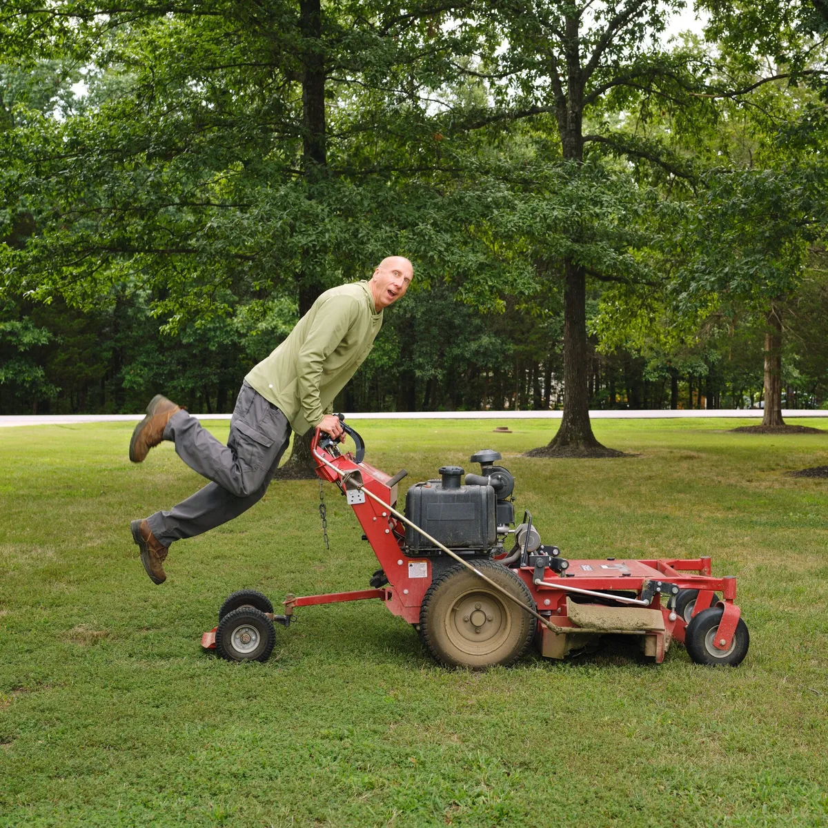 He Was a Top Lawn Care Influencer on YouTube. Then Everything Went Haywire.