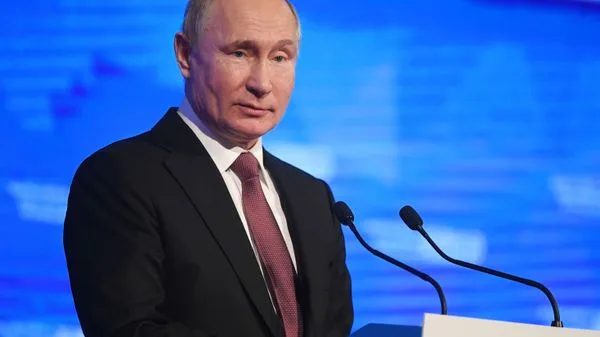 Путин: перед Россией стоит задача запустить новый инвестиционный цикл