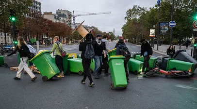 BFMTV: французские старшеклассники и студенты провели около 360 акций протеста