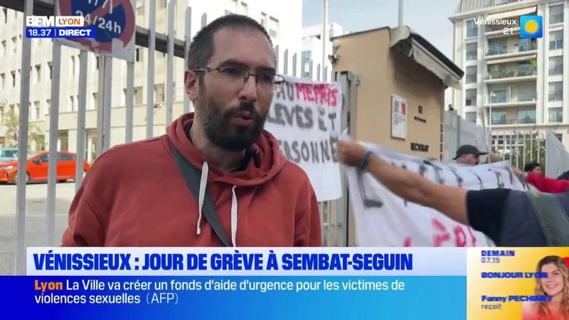 Vénissieux : grève au Lycée Sembat Seguin, les enseignants rassemblés devant le rectorat