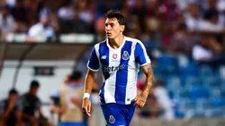 Kiwior: «Bednarek é um pai para quase todos no FC Porto»
