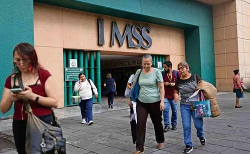 Muere paciente de 82 años tras caer del cuarto piso del Centro Médico Siglo XXI; IMSS lamenta fallecimiento