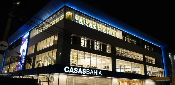 O que explica o prejuízo de R$ 10 bilhões da Casas Bahia no 2º trimestre