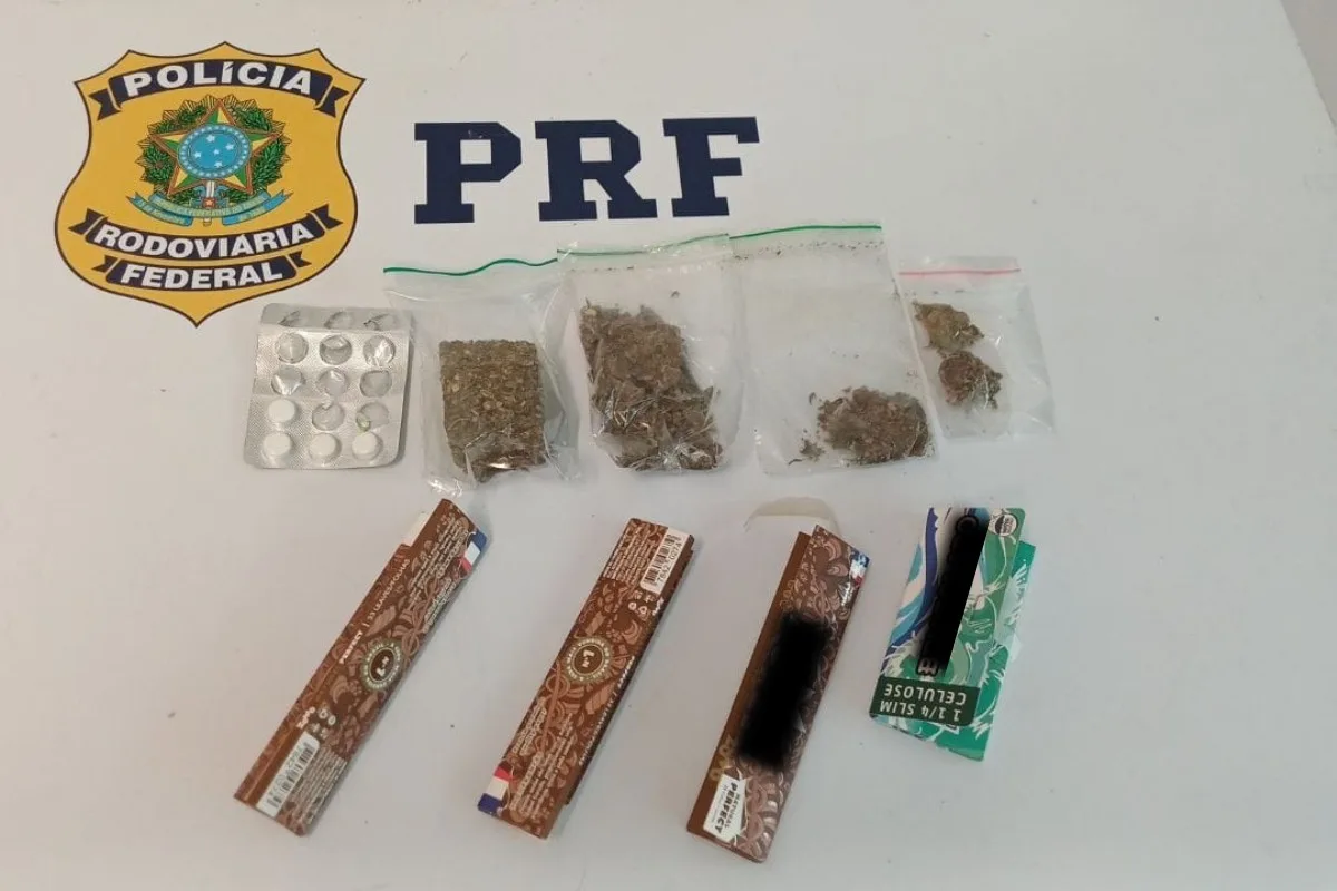 Caminhoneiro é flagrado com rebite e maconha durante fiscalização na Via Dutra, em Barra Mansa