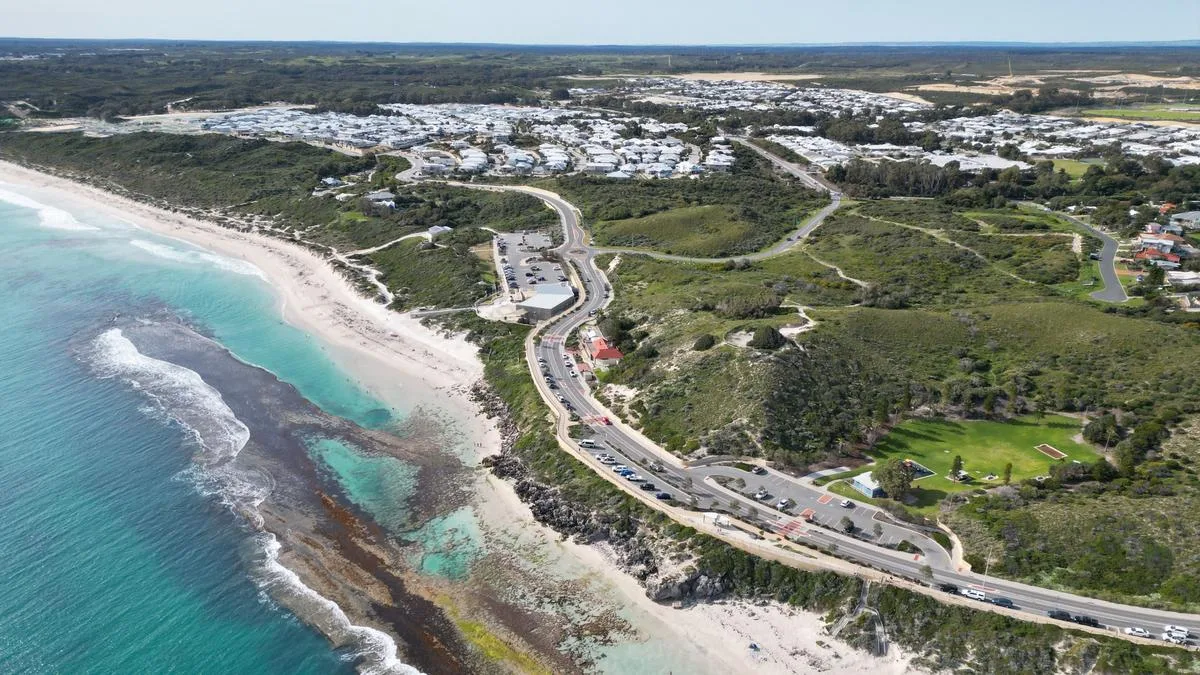 Locals furious over boardwalk plans in Yanchep lagoon redevelopment